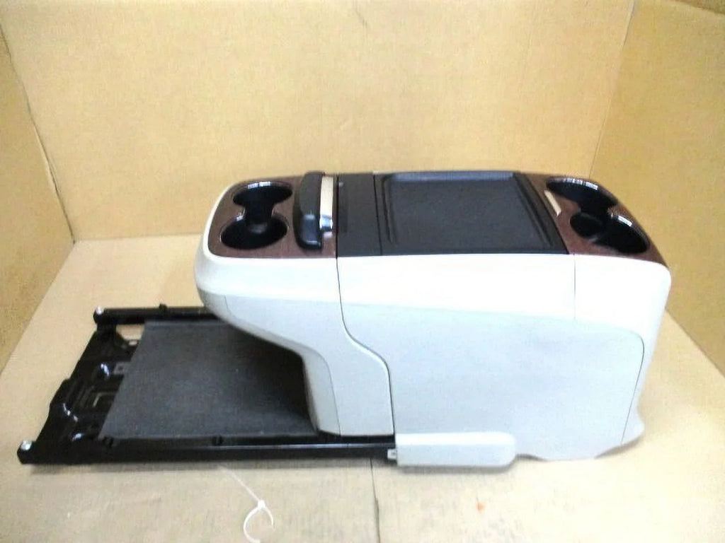 (Good) Sienna OEM LKQ Entertainment Rear Center Gray Console 11-20 w/ Toyota Sliding Pre-Owned