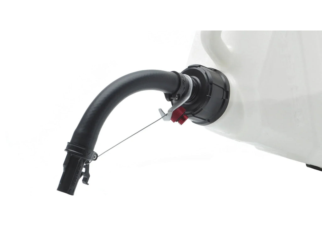 '- Racing 14208 Bender Risk Screw Spout Cap Edition with Black Hose