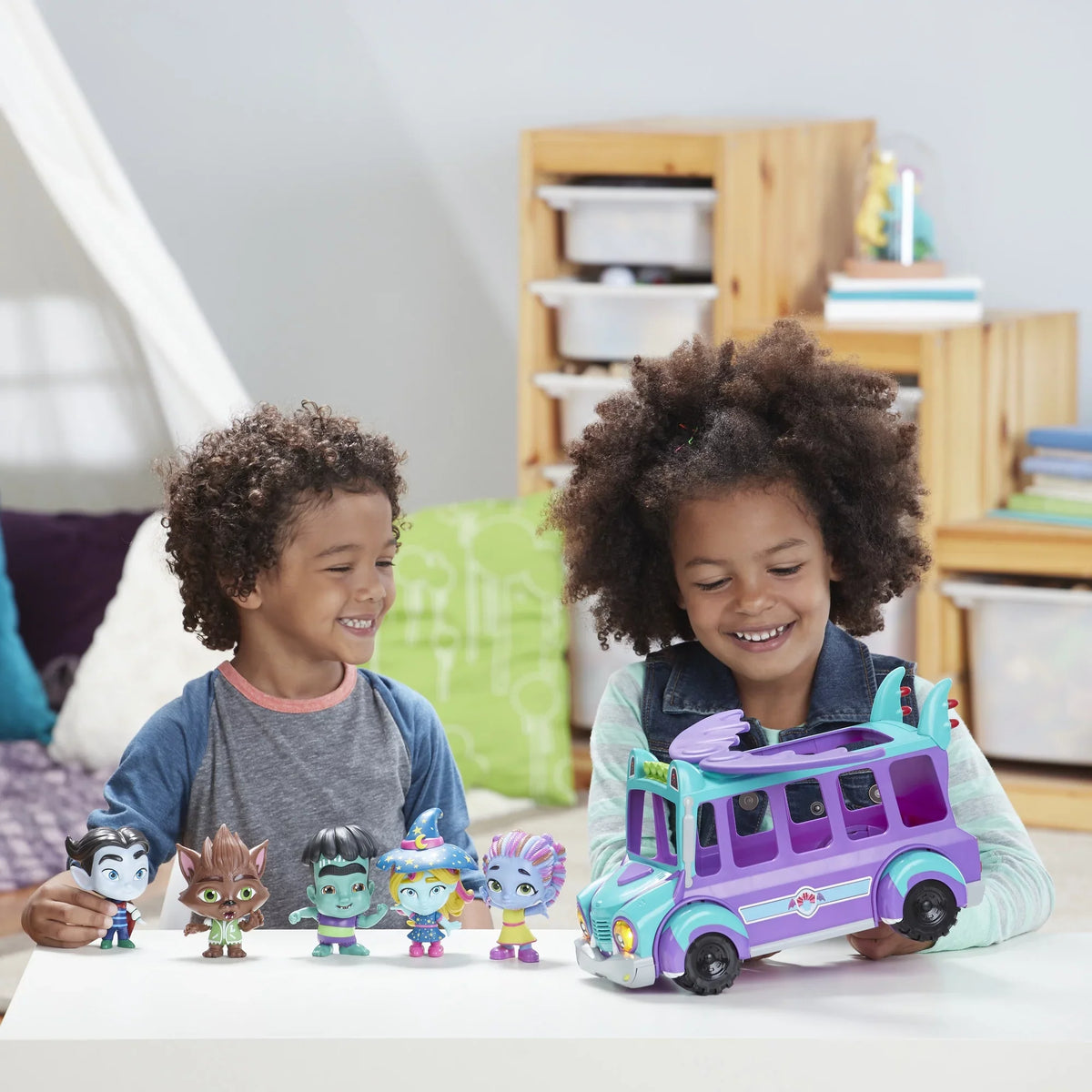 Sounds, and Netflix Toy Music Up Lights, Monsters Super Monster GrrBus with Bus 3 Ages and
